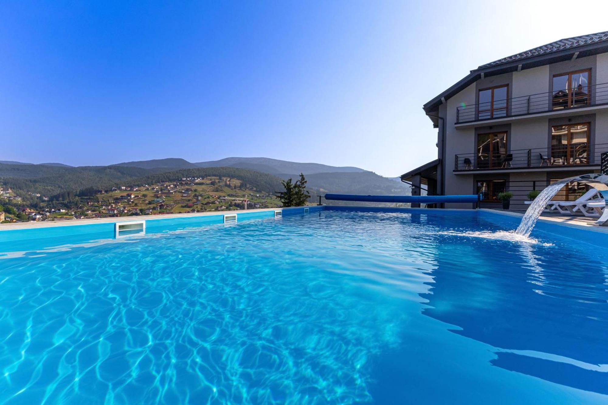 Севеней Готель Bukovel Exterior photo